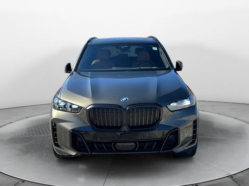 Used 2024 BMW X5 xDrive50e w/ M Sport Package image 2