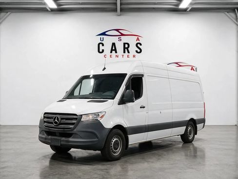 Used 2022 Mercedes-Benz Sprinter 2500 image 5