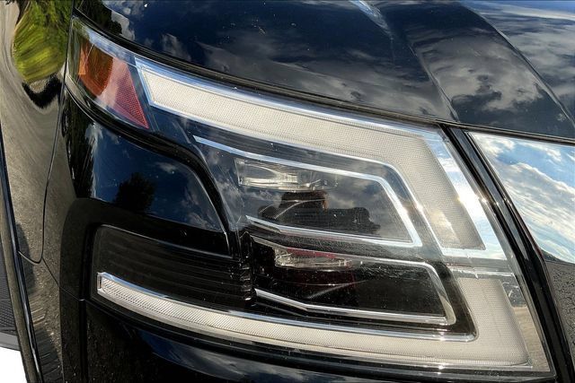 Used 2024 Nissan Armada SV RWD image 34