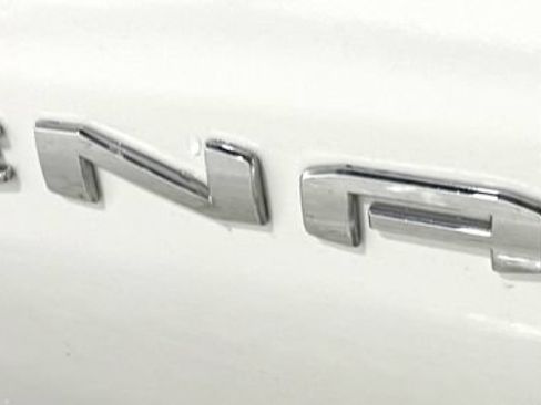 Used 2020 GMC Sierra 1500 Denali w/ Denali Ultimate Package AWD/4WD image 35