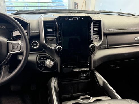 Used 2023 RAM 1500 Laramie AWD/4WD image 22