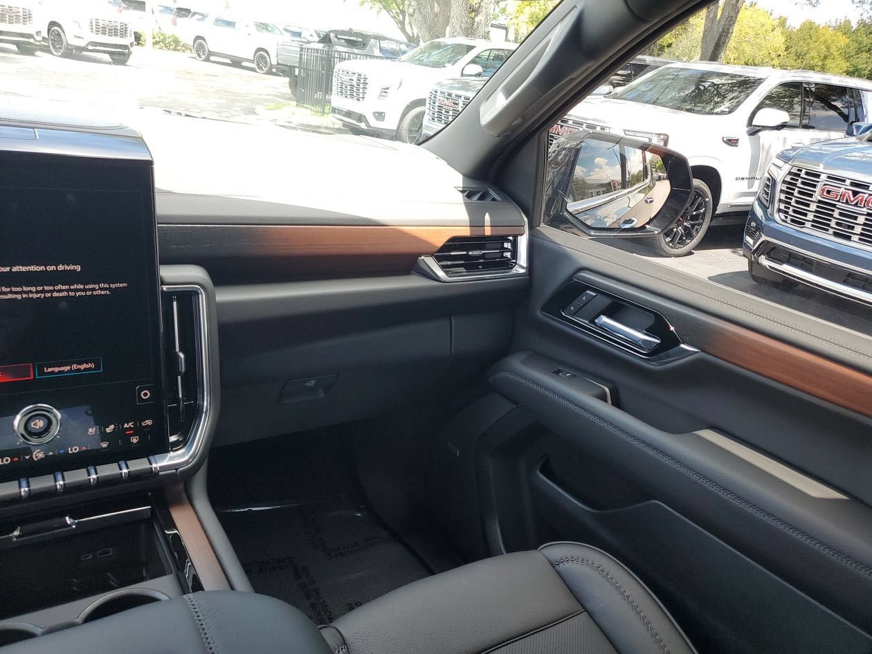 New 2026 GMC Yukon Denali RWD image 15