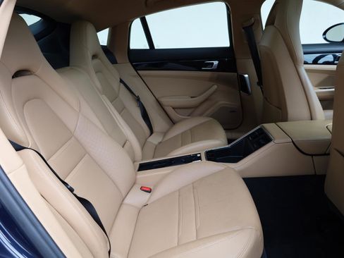 Used 2019 Porsche Panamera 4 AWD/4WD image 26