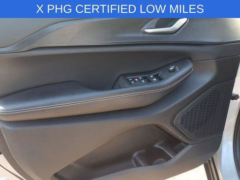 Certified 2023 Jeep Grand Cherokee Altitude AWD/4WD image 8