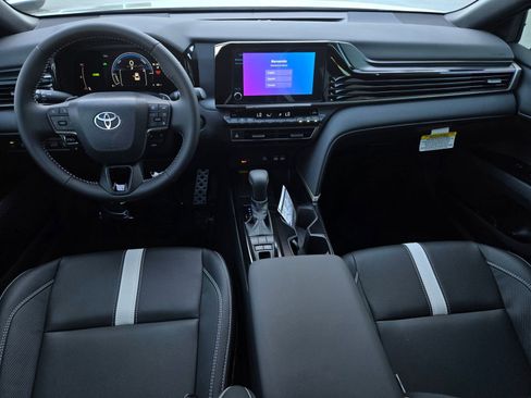 Certified 2026 Toyota Camry SE FWD image 13