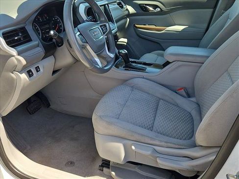 Used 2019 GMC Acadia SLE FWD image 22