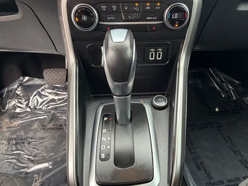 Used 2021 Ford EcoSport SE FWD image 24