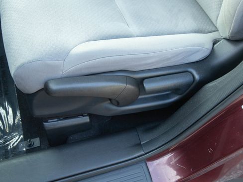 Used 2015 Honda CR-V LX image 21