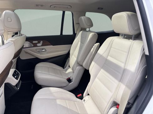 Certified 2023 Mercedes-Benz GLS 580 4MATIC image 30
