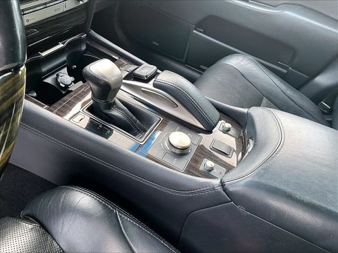 Used 2016 Lexus LS 460 AWD w/ Comfort Package image 14