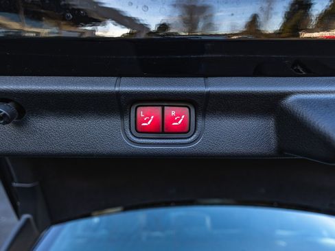 Used 2023 Mercedes-Benz EQE 350+ Sedan image 39