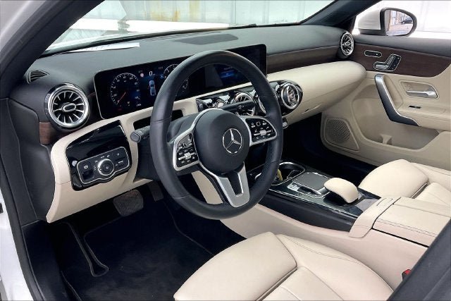 Used 2019 Mercedes-Benz A 220 4MATIC image 17