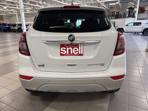 Used 2019 Buick Encore Essence w/ Experience Buick Package AWD/4WD image 4