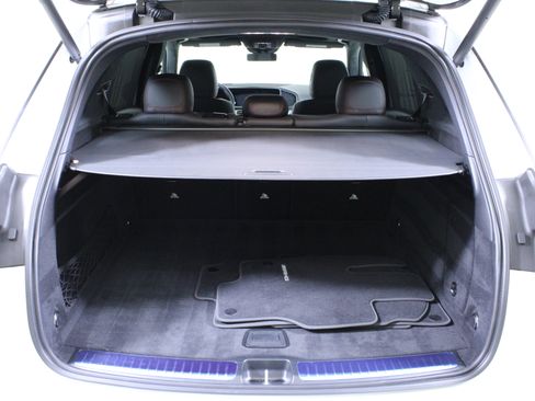 Used 2025 Mercedes-Benz GLE 63 AMG S image 12