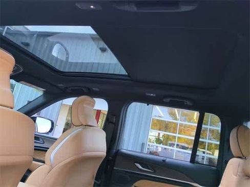 New 2025 Jeep Grand Cherokee Summit image 20