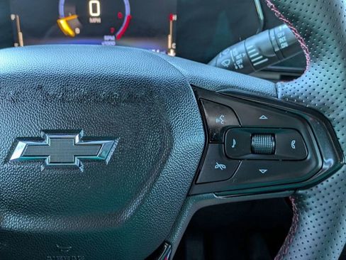 Used 2025 Chevrolet Trax RS w/ Driver Confidence Package image 19