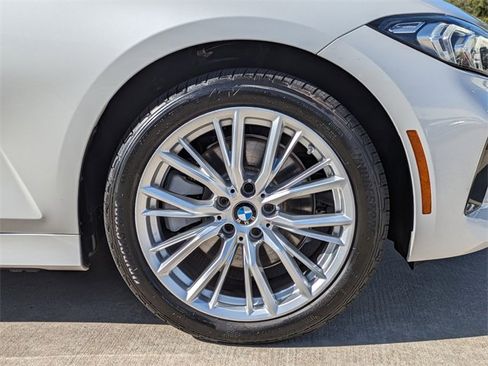 Used 2024 BMW 330i xDrive Sedan image 12