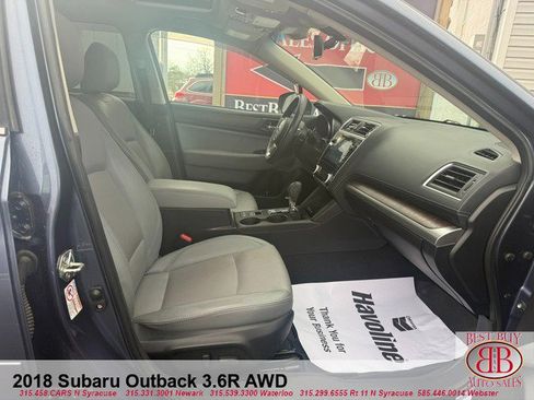 Used 2018 Subaru Outback 3.6R Limited image 14