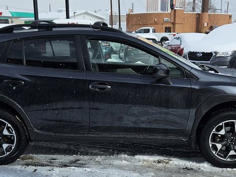Used 2019 Subaru Crosstrek 2.0i Premium image 4