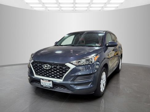 Used 2021 Hyundai Tucson SE w/ Cargo Package FWD image 2
