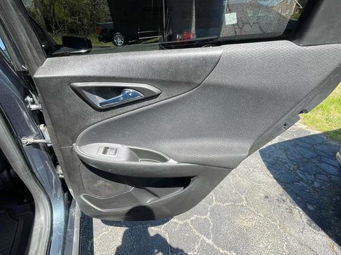 Used 2021 Chevrolet Malibu RS image 24