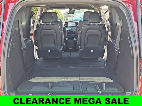 New 2025 Chrysler Pacifica Select image 13