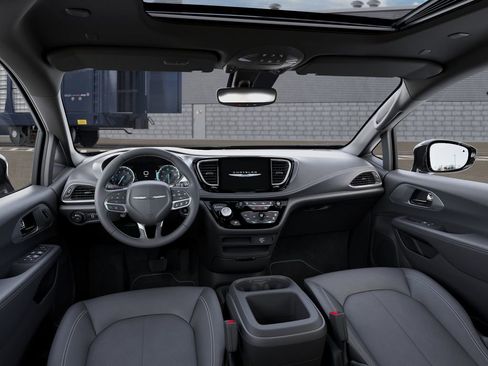 New 2026 Chrysler Pacifica Select image 14