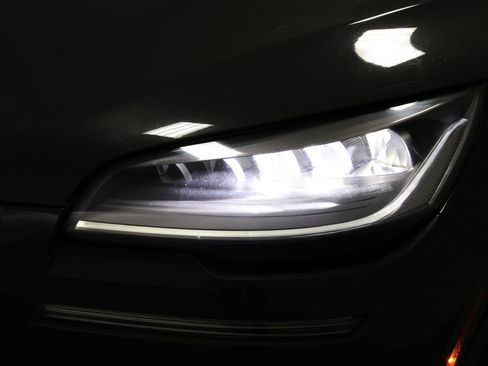 Used 2023 Lincoln Aviator Reserve w/ Equipment Group 201A image 61