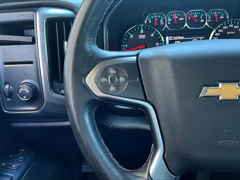Used 2018 Chevrolet Silverado 1500 LT image 22