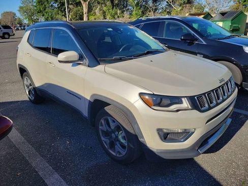 Used 2018 Jeep Compass Limited w/ Navigation Group image 3