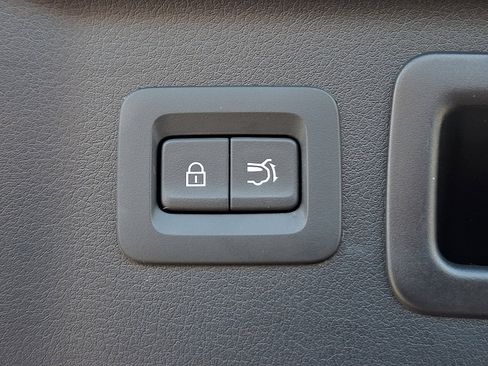 Used 2025 MAZDA CX-90 3.3 Turbo S w/ Premium Package image 33