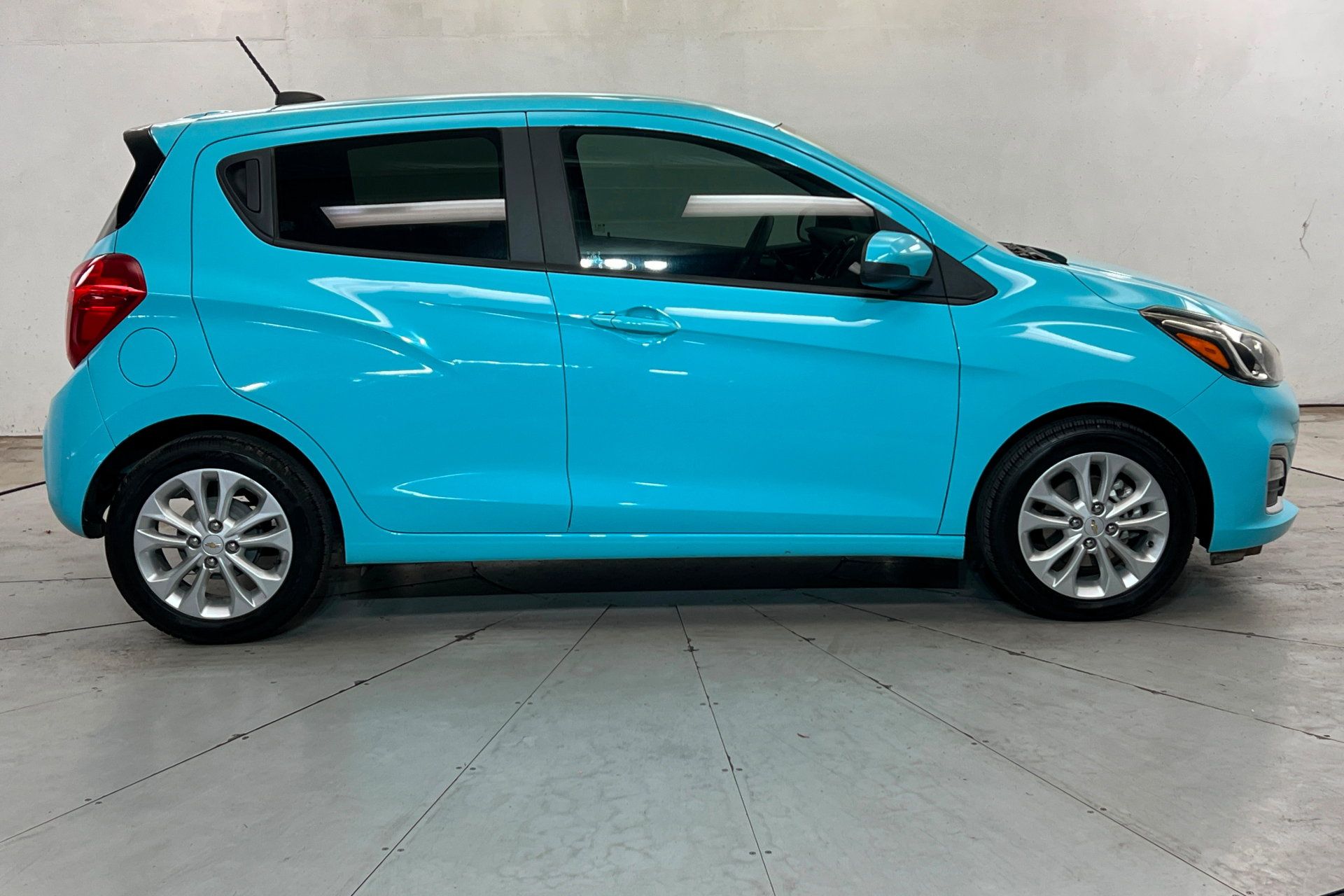 Used 2022 Chevrolet Spark LT FWD image 7