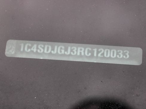 Used 2024 Dodge Durango SRT image 3