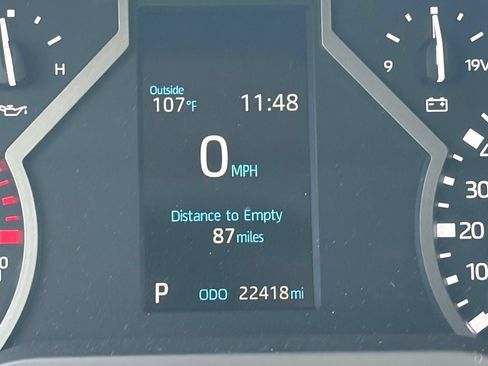 Used 2023 Toyota Tundra SR5 w/ SR5 Convenience Package AWD/4WD image 11