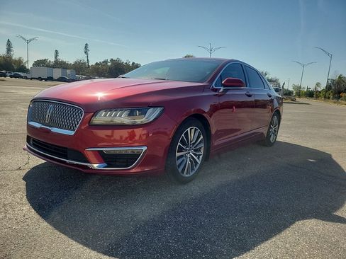 Used 2017 Lincoln MKZ Select image 2