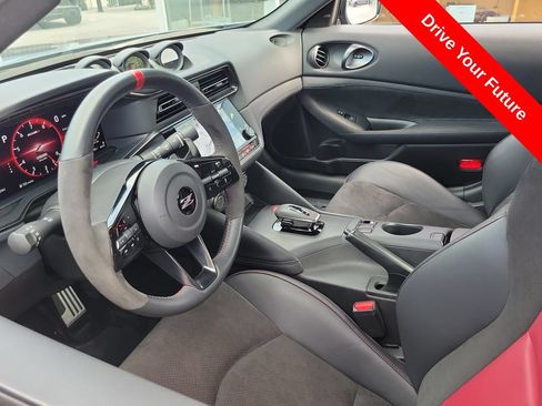 Used 2024 Nissan Z NISMO w/ Floor Mat Package RWD image 3