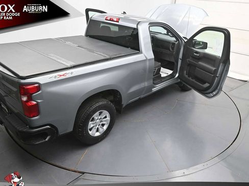 Used 2024 Chevrolet Silverado 1500 W/T w/ WT Value Package AWD/4WD image 39