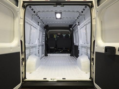 New 2026 RAM ProMaster 1500 w/ Convenience Group image 19