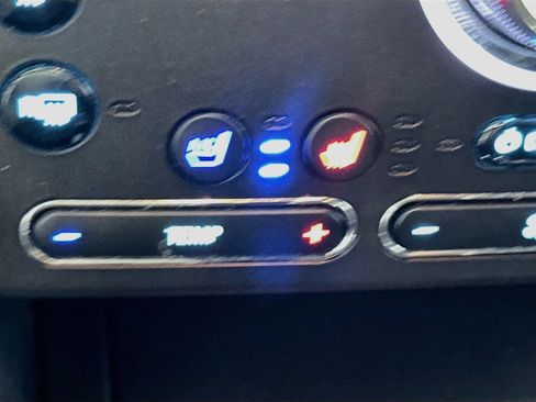 Used 2017 Ford Explorer Sport w/ Equipment Group 401A AWD/4WD image 21