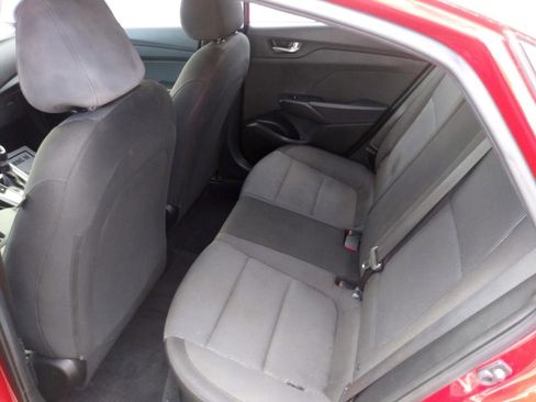 Used 2012 Hyundai Elantra GLS w/ Preferred Pkg 3 image 4