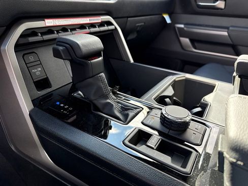 New 2026 Toyota Tundra SR5 AWD/4WD image 28