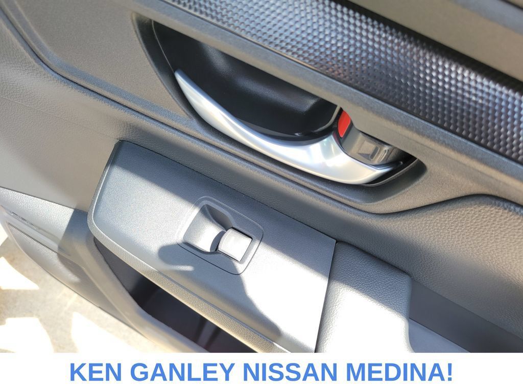 Used 2023 Honda CR-V LX image 45