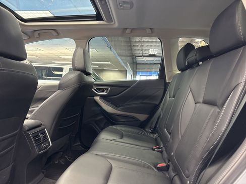 Used 2022 Subaru Forester Limited w/ Popular Package #2 image 23