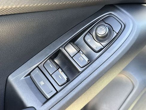 Used 2026 Subaru Crosstrek 2.5i image 15