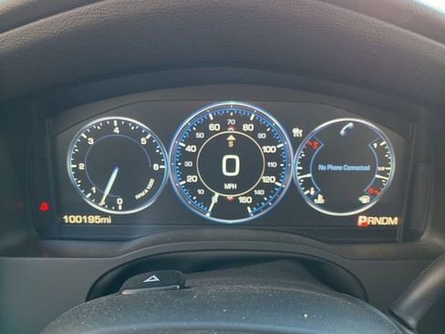 Used 2015 Cadillac Escalade ESV Premium image 9