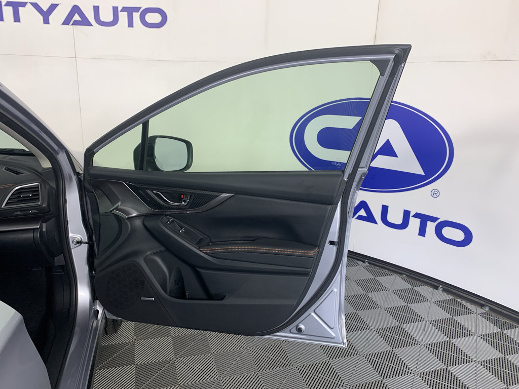 Used 2019 Subaru Crosstrek 2.0i Limited w/ Moonroof Package w/Navigation AWD/4WD image 38