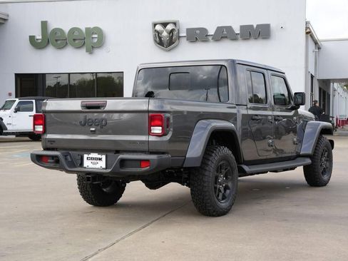 New 2026 Jeep Gladiator Sport image 3