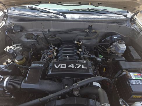 Used 2005 Toyota Tundra SR5 RWD image 21