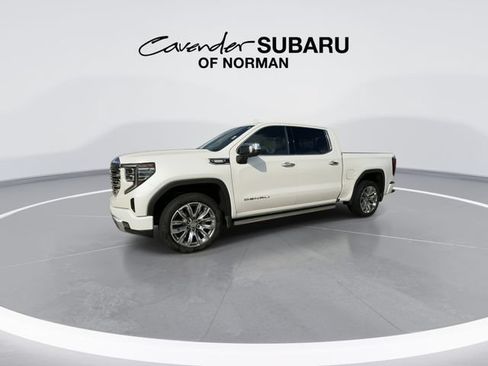 Used 2024 GMC Sierra 1500 Denali AWD/4WD image 4