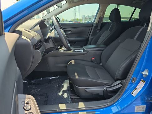 Used 2022 Nissan Sentra SV w/ Trunk Package FWD image 11